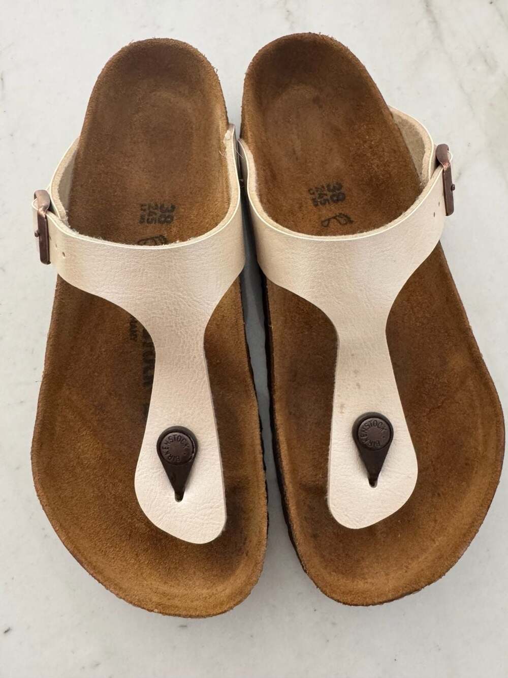 Birkenstock Gizeh Sandals Size 38 Cream White Thong